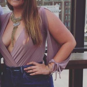 Fashion Nova low cut body suit